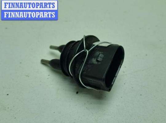 купить Датчик уровня омывающей жидкости на Volkswagen Passat B5+ (GP)