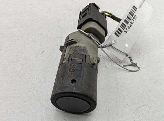 Датчик парковки (парктроник) передний BM3714442 на BMW X3 E83 (2003-2010)