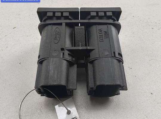 купить Кнопка обогрева заднего стекла на Ford Mondeo III (2000-2007)