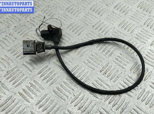 купить Датчик положения коленвала на Volkswagen Bora