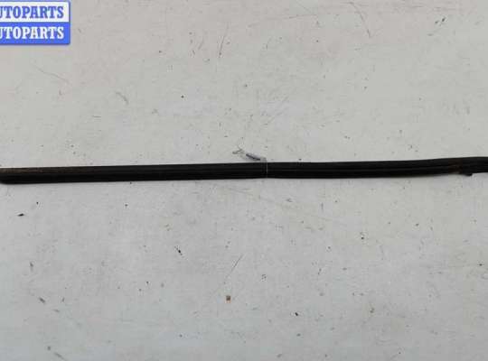 купить Молдинг стекла двери передней левой наружный на Ford Focus II (2004-2011)