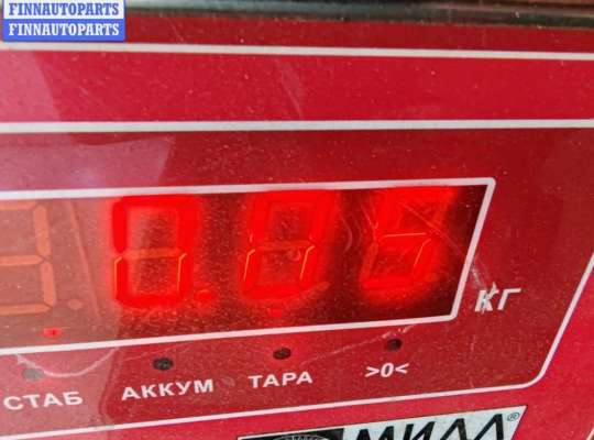 купить Молдинг лобового стекла на Volkswagen Passat B5+ (GP)