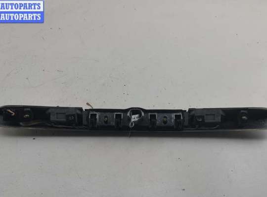 Планка подсветки номера на Volkswagen Passat B5 (3B)