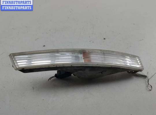 Поворотник передний на Volkswagen Passat B6 (3C)