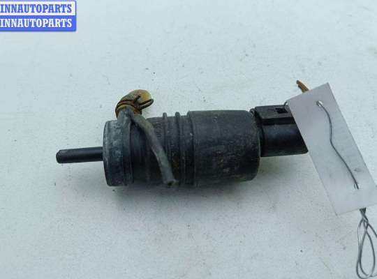 купить Насос (моторчик) омывателя стекла на Mercedes C-Class W202 (1993-2000)