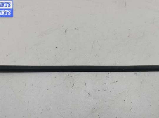 купить Молдинг двери передней левой на BMW 3 E36 (1991-2000)