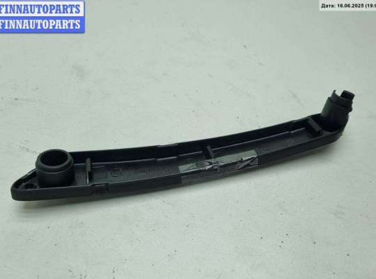 Накладка двери задней левой VG2370308 на Volkswagen Passat B5