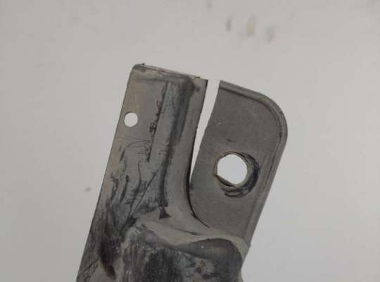 Защита двигателя нижняя (поддона)