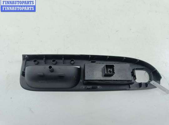 купить Блок кнопок управления стеклоподъемниками на Volkswagen Passat B6