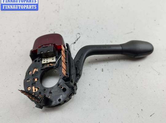 купить Переключатель поворотов на Volkswagen Passat B4