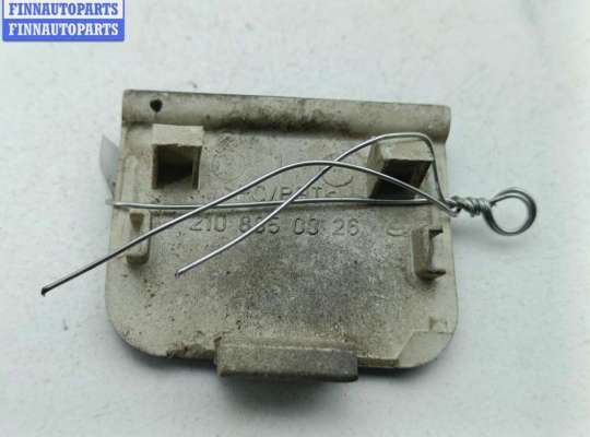 купить Решётка (заглушка) в бампер на Mercedes E-Class W210 (1995-2002)