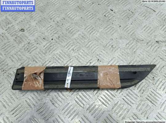 купить Молдинг крыла заднего левого на Ford Focus I (1998-2005)