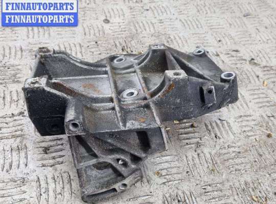 купить Кронштейн компрессора кондиционера на Volkswagen Passat B5