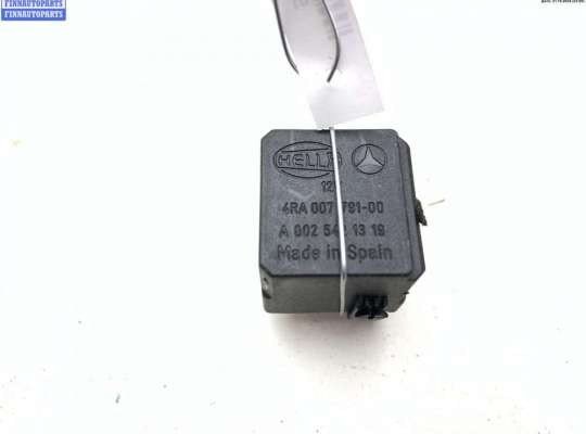 Реле (прочие) MB1489424 на Mercedes C-Class W203 (2000-2006)
