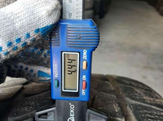 купить Колесо (комплект колёс) на Audi Q5 8R (2008-2017)