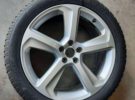 купить Колесо (комплект колёс) на Audi Q5 8R (2008-2017)