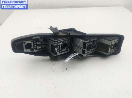 купить Плата фонаря заднего правого на Renault Scenic II (2003-2009)