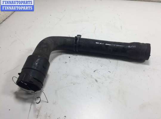 купить Патрубок радиатора на Volkswagen Passat B5