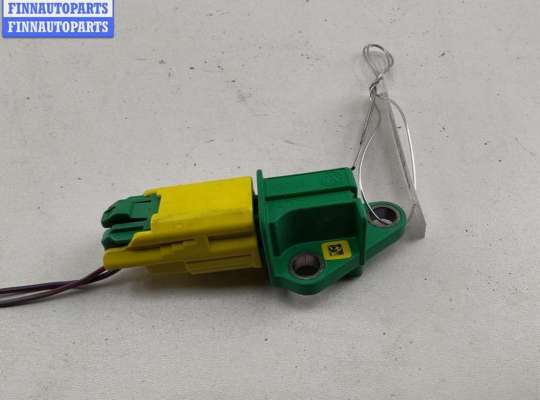 купить Датчик удара (Airbag) на Audi Q7 4L (2005-2015)