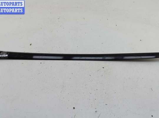 купить Молдинг двери передней левой на Opel Astra H (2004-2009)
