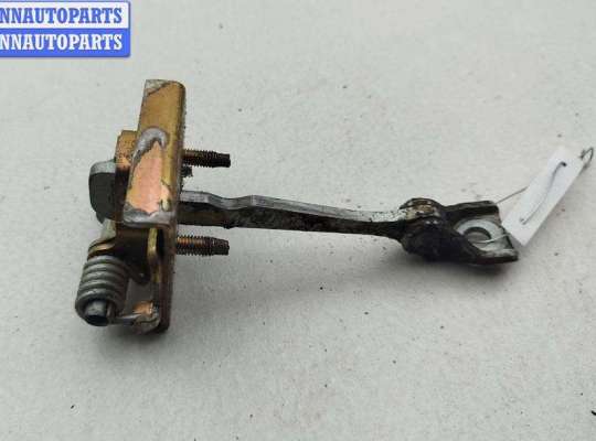 купить Ограничитель открывания двери передней на Peugeot 307