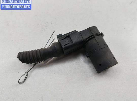 Купить Датчик парковки (парктроник) задний на Audi A6 C5 (1997-2005) Датчик парковки (парктроник) задний AU1693444 на Audi A6 C5 (1997-2005)