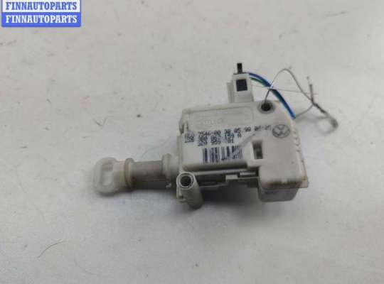 купить Активатор (привод) замка багажника на Volkswagen Passat B5