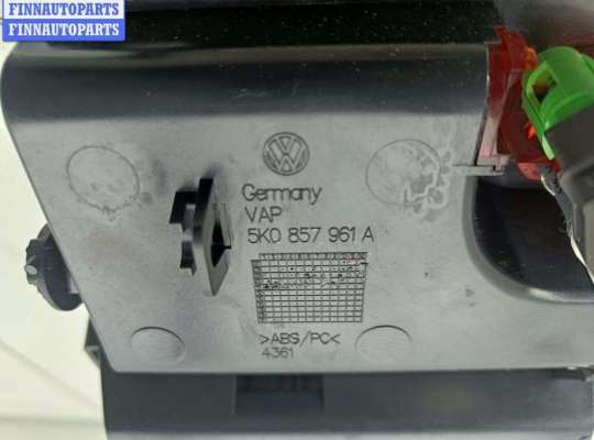 купить Бардачок на Volkswagen Golf-6