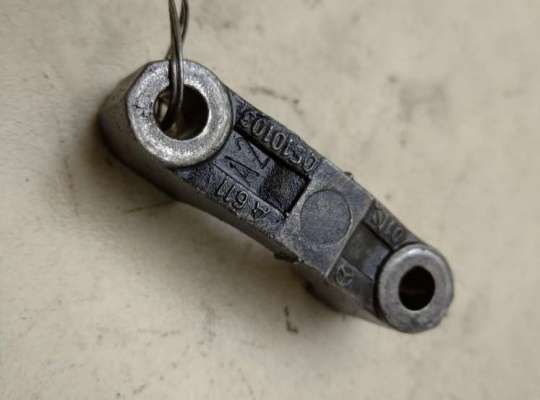 купить Постель распредвала (бугель) на Mercedes Vito-2 / Viano W639 (2003-2014)