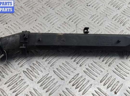 купить Трубка охлаждающей жидкости пластиковая на Volkswagen Golf-4