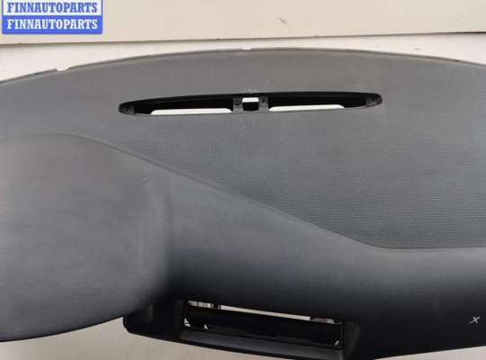 Панель передняя салона (Торпедо) на Volkswagen Bora (1J2)