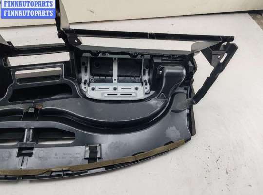 Панель передняя салона (Торпедо) на Volkswagen Bora (1J2)