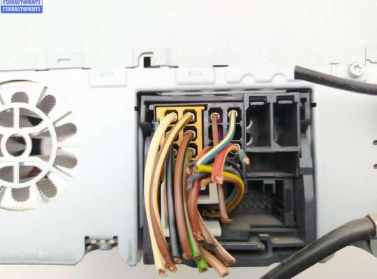 купить Аудиомагнитола на Mercedes B-Class W245 (2005-2011)