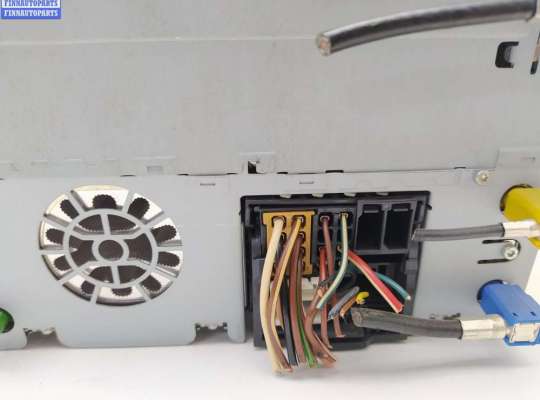 купить Аудиомагнитола на Mercedes B-Class W245 (2005-2011)