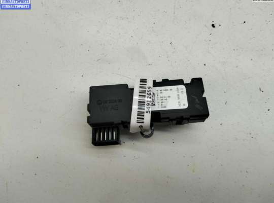 Датчик угла поворота руля VG2165179 на Volkswagen Passat B6