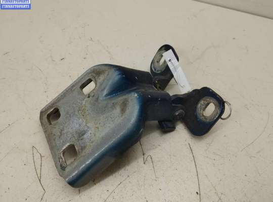 купить Петля двери передней правой на Chrysler Voyager (1996-2000)