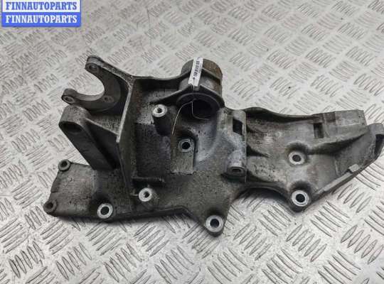 купить Кронштейн генератора на Volkswagen Passat B5+ (GP)