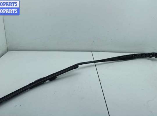 купить Щеткодержатель (поводок стеклоочистителя) передний на Mazda 3 (2018- ) BP