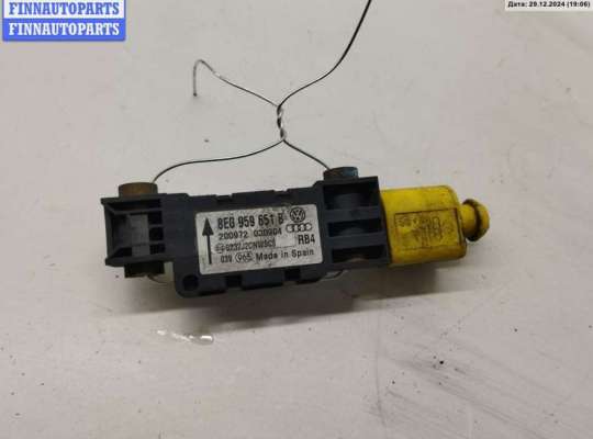 Датчик удара (Airbag) AU1429299 на Audi A4 B6 (2001-2004)