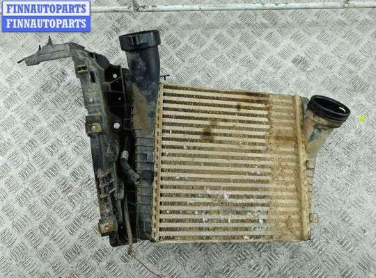 купить Радиатор интеркулера на Volkswagen Touareg