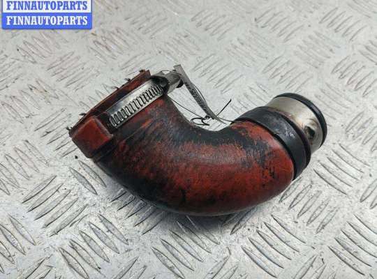 Купить Патрубок интеркулера на Volkswagen Passat B6 Патрубок интеркулера VG2587892 на Volkswagen Passat B6