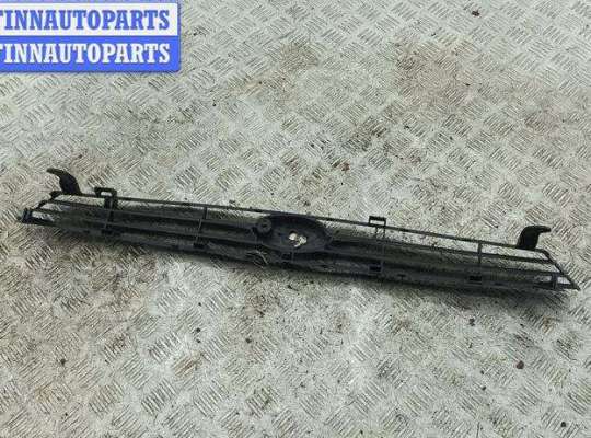 купить Решетка радиатора на Ford Focus I (1998-2005)