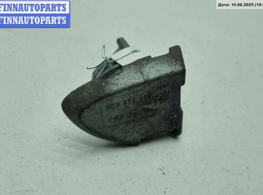 купить Колпачок (заглушка) ручки двери на Volkswagen Passat B6