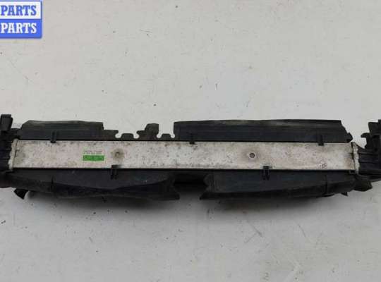 купить Радиатор интеркулера на Mercedes C-Class W203 (2000-2006)