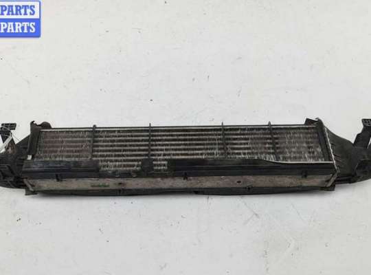 Радиатор интеркулера MB1691907 на Mercedes C-Class W203 (2000-2006)