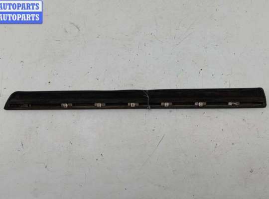 купить Молдинг двери задней правой на Audi A6 C5 (1997-2005)