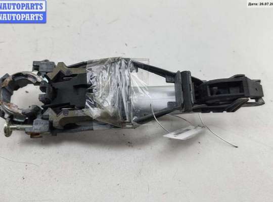купить Ручка двери наружная передняя левая на Volkswagen Passat B5+ (GP)