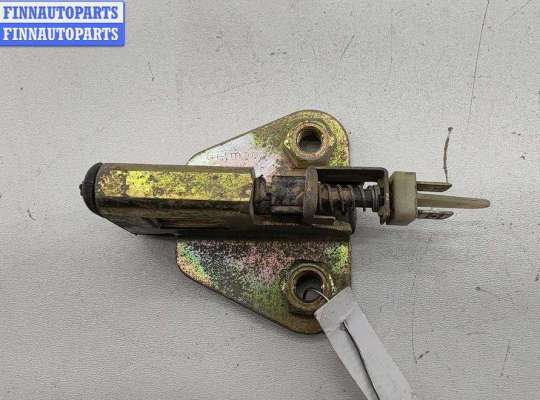 Ответная часть (скоба) замка двери VG2757350 на Volkswagen Transporter T4