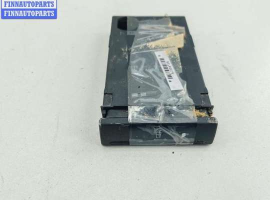 Подстаканник AU1693489 на Audi A6 C5 (1997-2005)