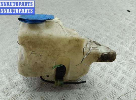 Бачок омывателя VG2632671 на Volkswagen Golf-4